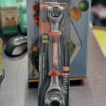 Universal Wrench